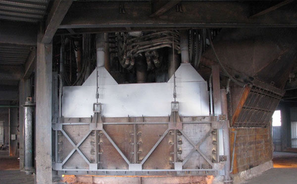 山西铁合金冶炼电炉